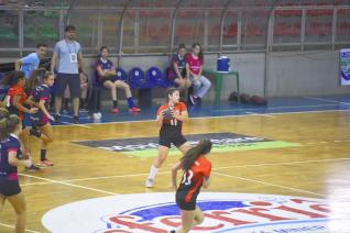 Quatro equipes comemoram ttulo do Campeonato Paranaense de Handebol Cadete