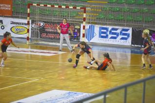 Quatro equipes comemoram ttulo do Campeonato Paranaense de Handebol Cadete