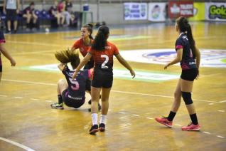 Quatro equipes comemoram ttulo do Campeonato Paranaense de Handebol Cadete