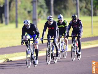 8 Horas de Ciclismo no Parque do Povo