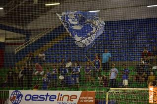 Falco, o Rei do Futsal, promoveu jogo festivo no Alcides Pan