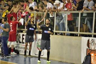 Falco, o Rei do Futsal, promoveu jogo festivo no Alcides Pan