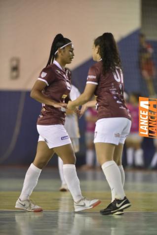 SUB 17 - Confira especial fotogrfico equipe feminino Sub 17 da Afeto