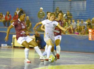 SUB 17 - Confira especial fotogrfico equipe feminino Sub 17 da Afeto