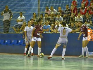 SUB 17 - Confira especial fotogrfico equipe feminino Sub 17 da Afeto