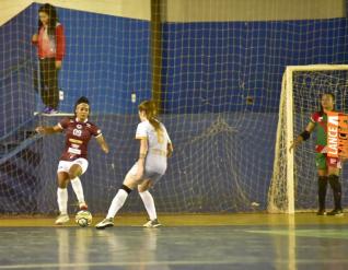 SUB 17 - Confira especial fotogrfico equipe feminino Sub 17 da Afeto