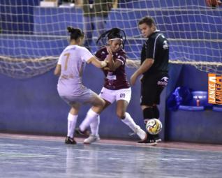 SUB 17 - Confira especial fotogrfico equipe feminino Sub 17 da Afeto
