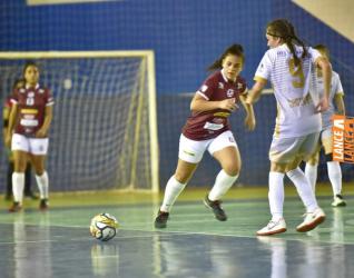 SUB 17 - Confira especial fotogrfico equipe feminino Sub 17 da Afeto