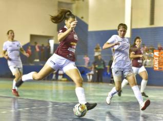 SUB 17 - Confira especial fotogrfico equipe feminino Sub 17 da Afeto