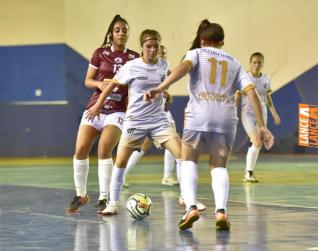 SUB 17 - Confira especial fotogrfico equipe feminino Sub 17 da Afeto