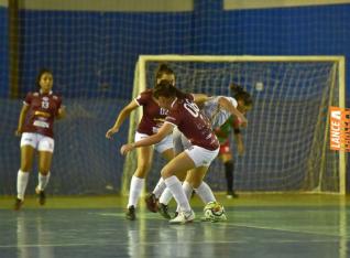 SUB 17 - Confira especial fotogrfico equipe feminino Sub 17 da Afeto