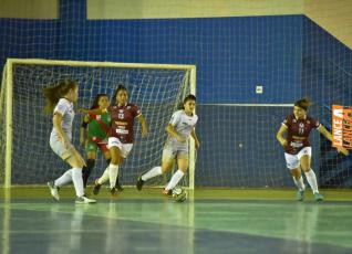 SUB 17 - Confira especial fotogrfico equipe feminino Sub 17 da Afeto