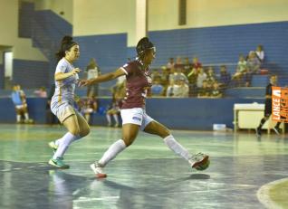 SUB 17 - Confira especial fotogrfico equipe feminino Sub 17 da Afeto