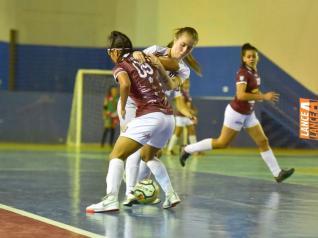 SUB 17 - Confira especial fotogrfico equipe feminino Sub 17 da Afeto