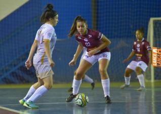 SUB 17 - Confira especial fotogrfico equipe feminino Sub 17 da Afeto