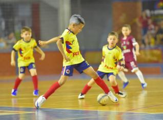 Toledo  campeo na categoria Sub 7 da Copa Kids de Futsal Menores