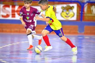 Toledo  campeo na categoria Sub 7 da Copa Kids de Futsal Menores