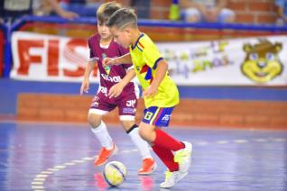 Toledo  campeo na categoria Sub 7 da Copa Kids de Futsal Menores
