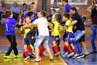 Toledo  campeo na categoria Sub 7 da Copa Kids de Futsal Menores