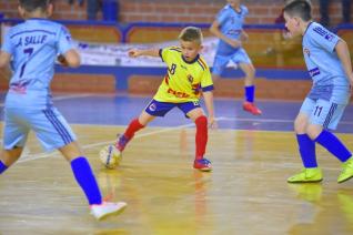 Toledo  campeo na categoria Sub 7 da Copa Kids de Futsal Menores