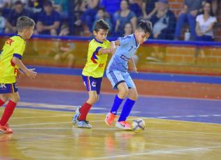 Toledo  campeo na categoria Sub 7 da Copa Kids de Futsal Menores