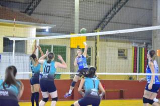 FUNET realiza competio de voleibol feminino com participao de 16 equipes