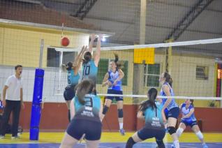FUNET realiza competio de voleibol feminino com participao de 16 equipes