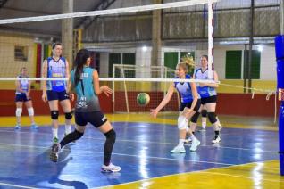 FUNET realiza competio de voleibol feminino com participao de 16 equipes