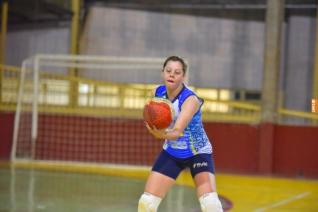 FUNET realiza competio de voleibol feminino com participao de 16 equipes