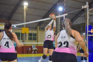 FUNET realiza competio de voleibol feminino com participao de 16 equipes