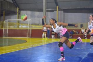 FUNET realiza competio de voleibol feminino com participao de 16 equipes