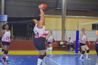 FUNET realiza competio de voleibol feminino com participao de 16 equipes