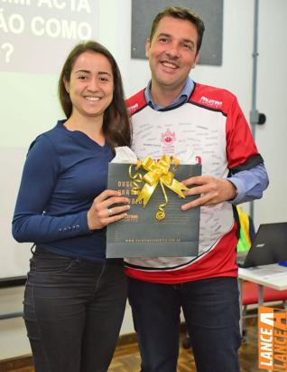 PUC Toledo homenageia profissionais de Educao Fsica