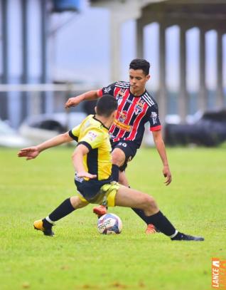 Mandarina perde por 3 a 0 para So Paulo no jogo de ida do Amador 2019