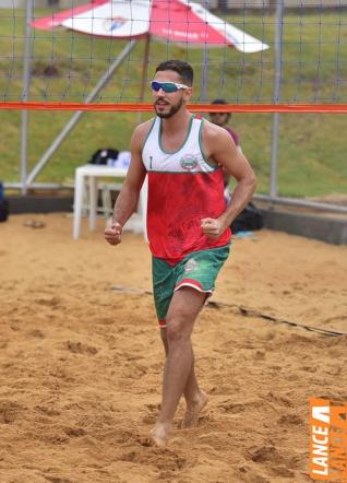 Vlei de praia ser atraes com disputas por medalhas hoje  tarde