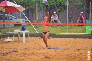 Vlei de praia ser atraes com disputas por medalhas hoje  tarde