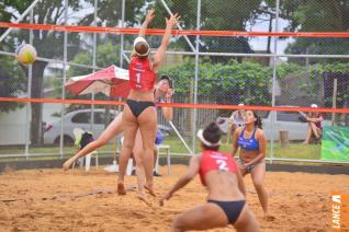 Vlei de praia ser atraes com disputas por medalhas hoje  tarde