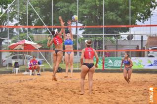 Vlei de praia ser atraes com disputas por medalhas hoje  tarde