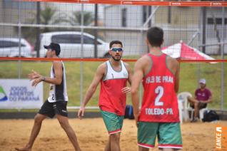 Vlei de praia ser atraes com disputas por medalhas hoje  tarde