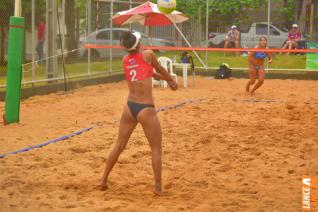 Vlei de praia ser atraes com disputas por medalhas hoje  tarde