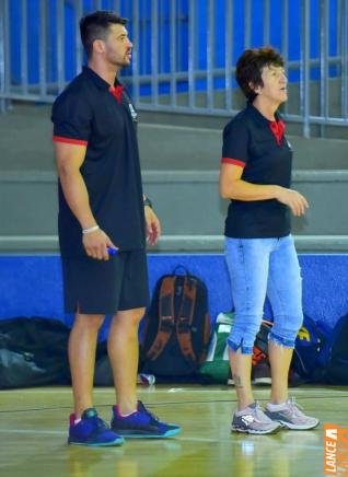 Basquetebol  atrao hoje no ginsio de esportes Jaime Zeni 