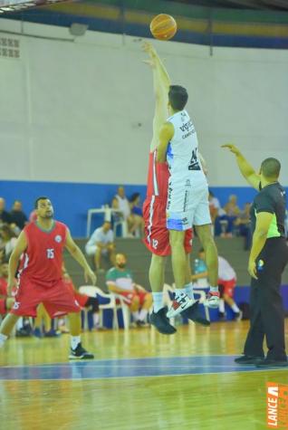 Basquetebol  atrao hoje no ginsio de esportes Jaime Zeni 