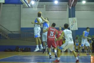 Basquetebol  atrao hoje no ginsio de esportes Jaime Zeni 