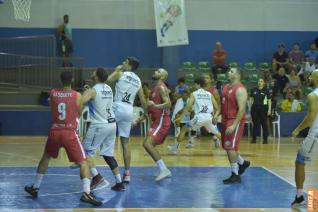 Basquetebol  atrao hoje no ginsio de esportes Jaime Zeni 