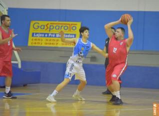 Basquetebol  atrao hoje no ginsio de esportes Jaime Zeni 