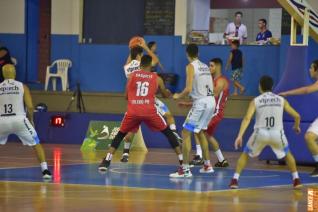 Basquetebol  atrao hoje no ginsio de esportes Jaime Zeni 