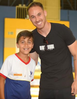 ANDR LUIZ VISITA ESCOLINHA DE FUTSAL DO INCOMAR