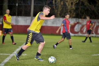 Listo Palotina Esportes de Futebol suo teve incio na tera-feira no Toledo