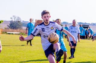 Frank Futebol Clube inaugura fardamento confeccionado pela Jaclani Esportes