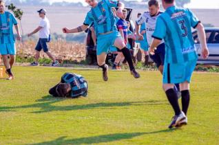 Frank Futebol Clube inaugura fardamento confeccionado pela Jaclani Esportes